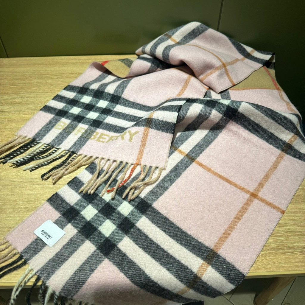 Classic Woven Cashmere Scarf