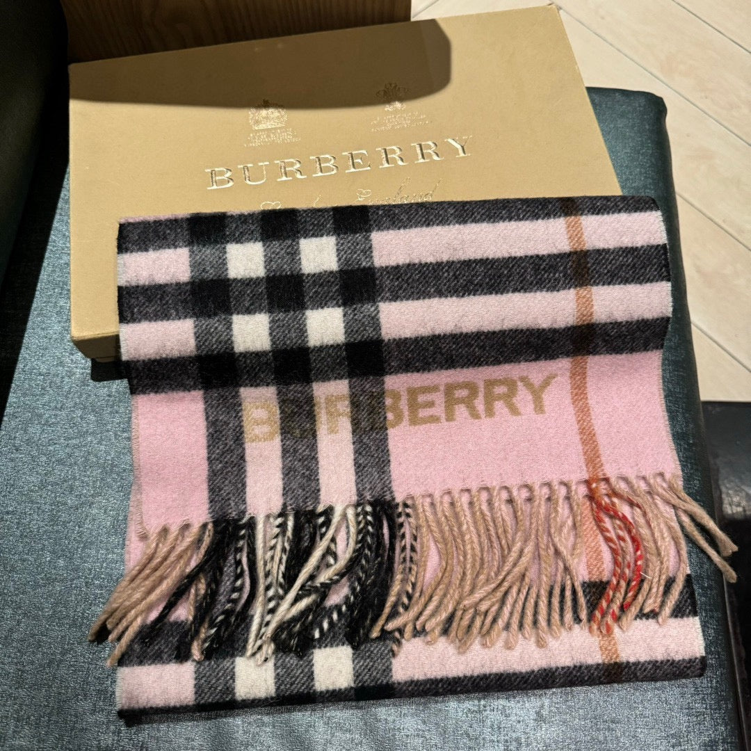 Classic Woven Cashmere Scarf