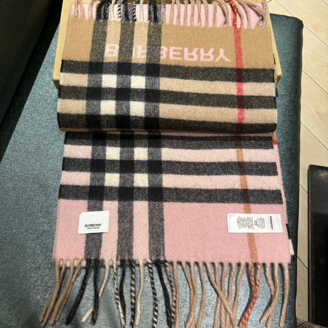 Classic Woven Cashmere Scarf