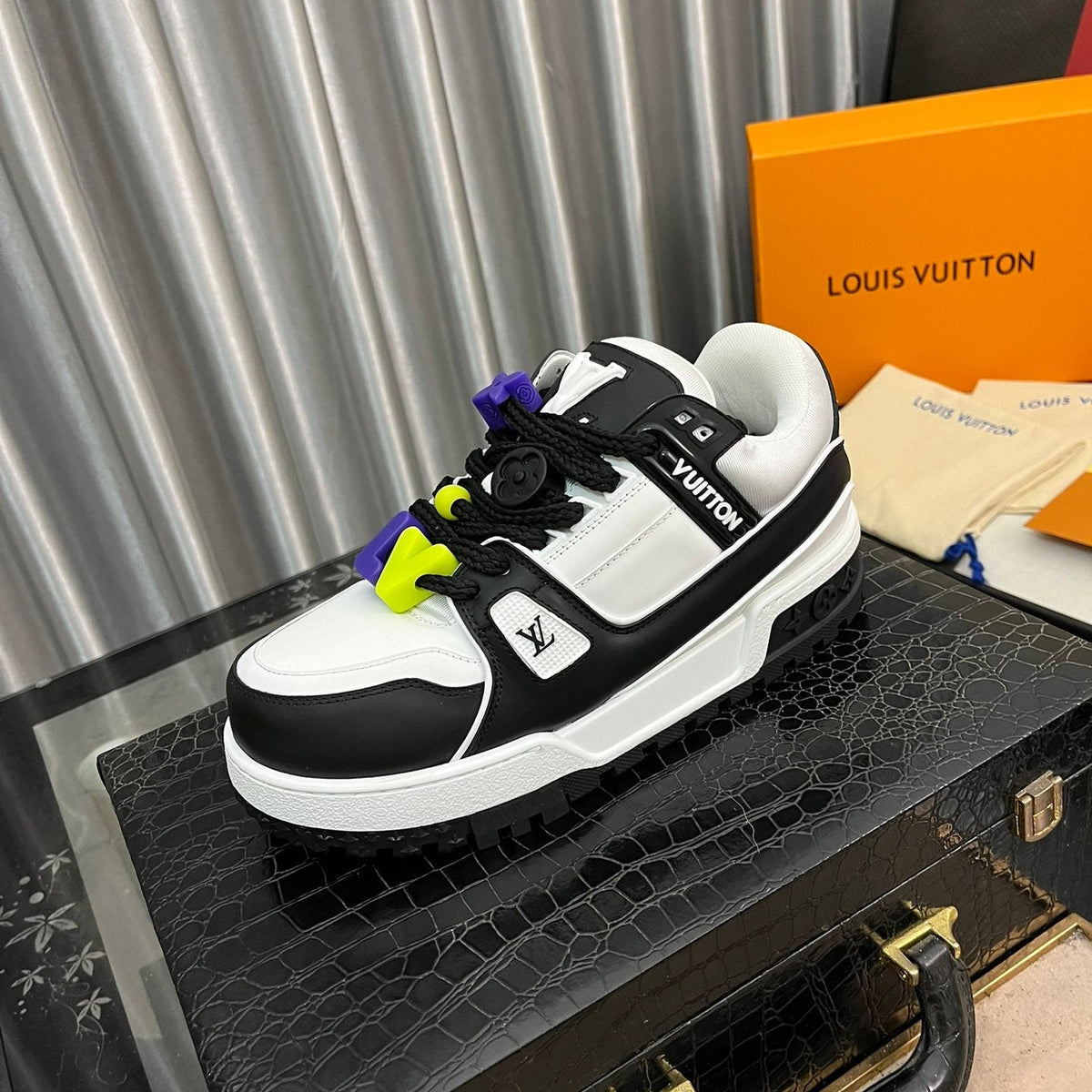 SS 25 Low-Top Sneakers