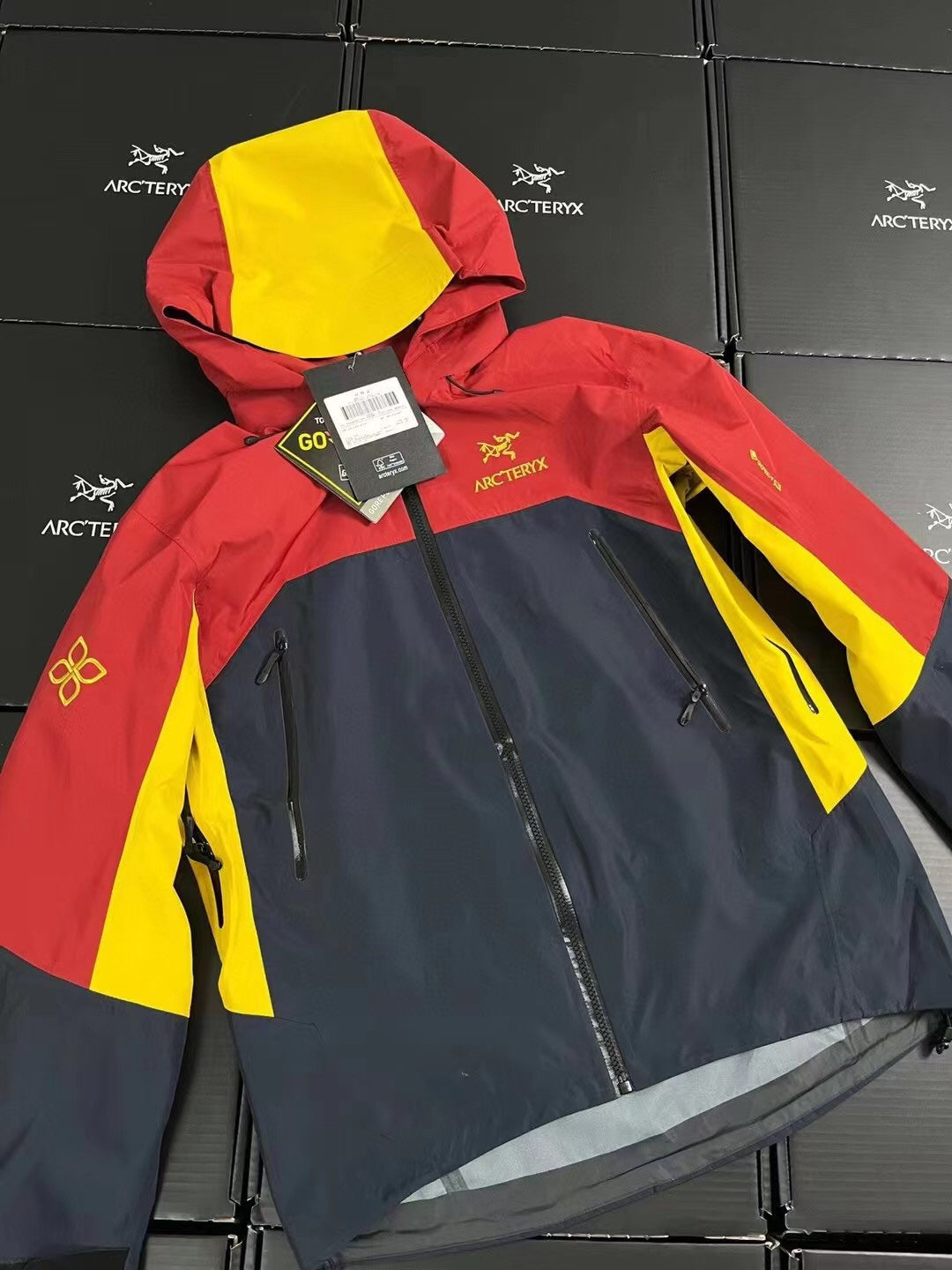 Kawagbo Bata AR Hard Shell Jacket