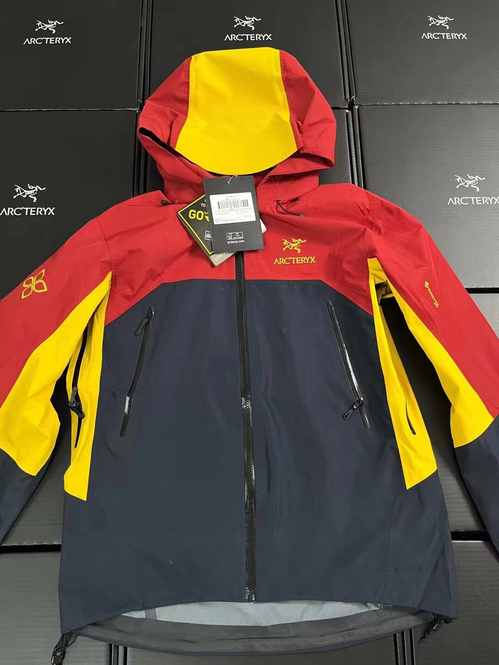 Kawagbo Bata AR Hard Shell Jacket