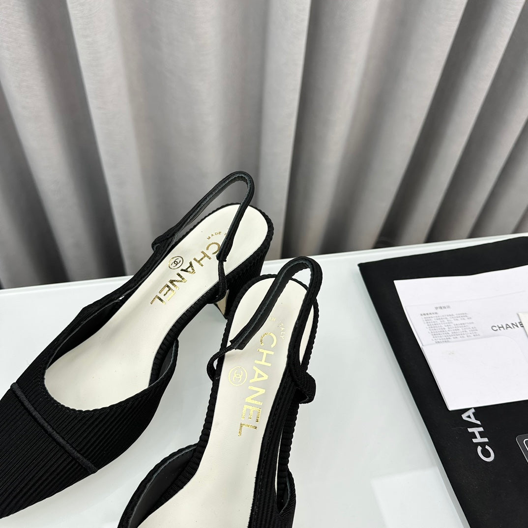 Two-Tone Slingback Shoes