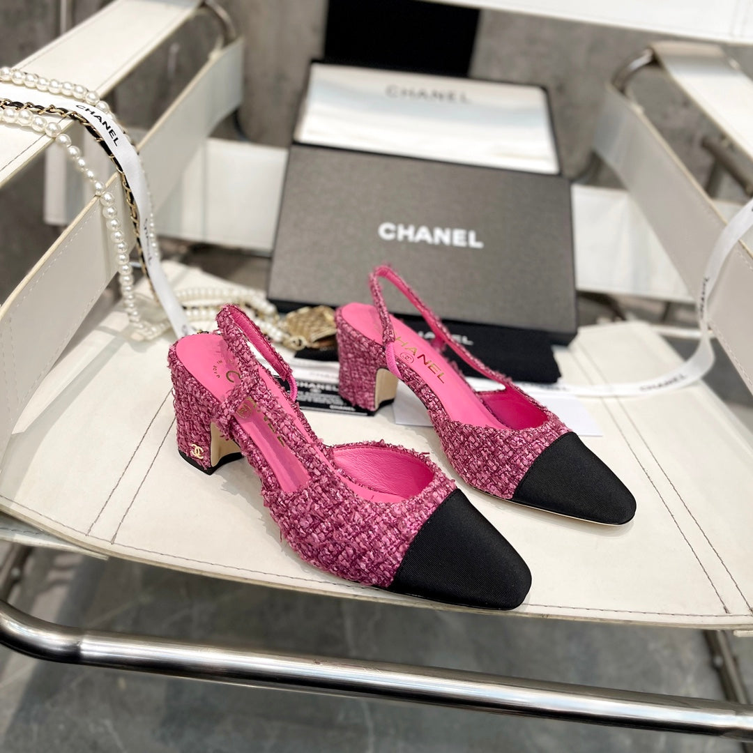 Retro Round-Toe Velvet Sandals