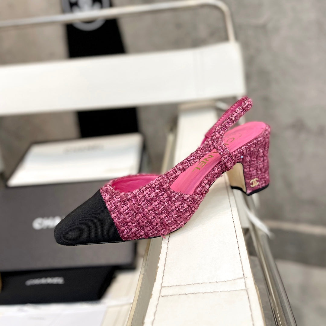 Retro Round-Toe Velvet Sandals