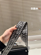 25 Litchi Leather – Premium Edition