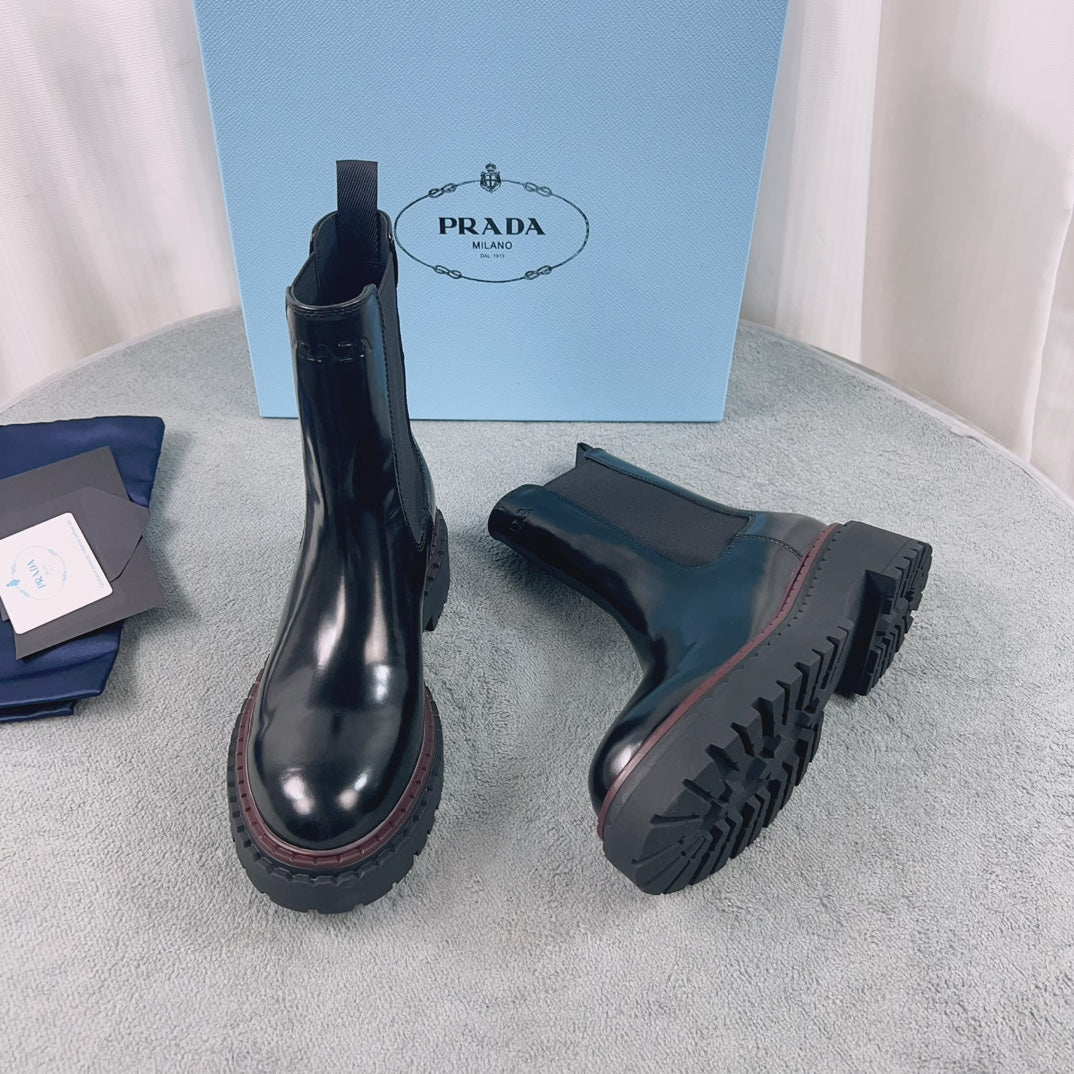 Women’s Platform Boots