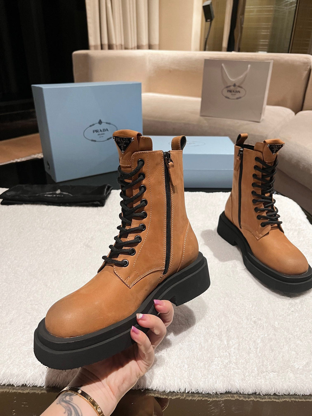 Women’s Triangular Boots