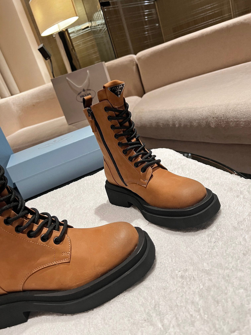 Women’s Triangular Boots
