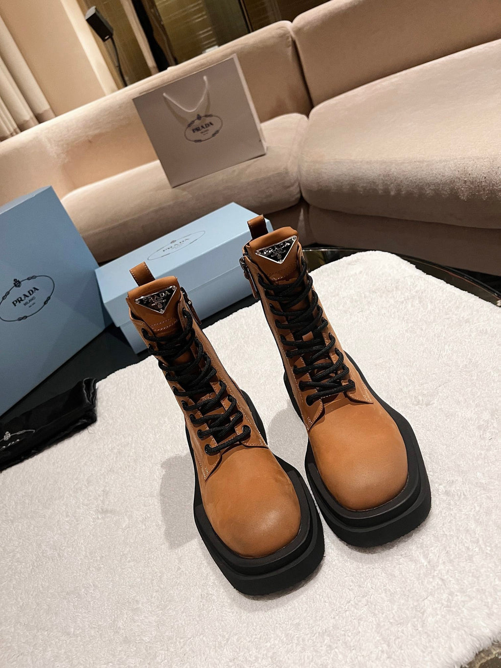 Women’s Triangular Boots