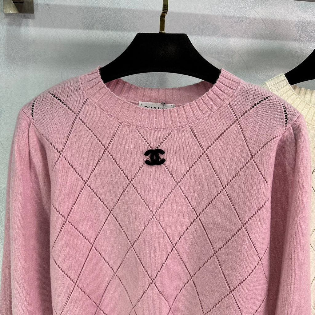 Retro Contrast Knit Top