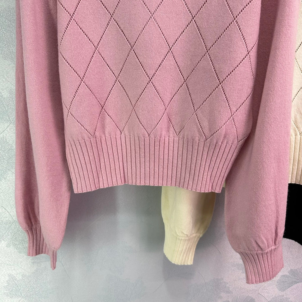 Retro Contrast Knit Top