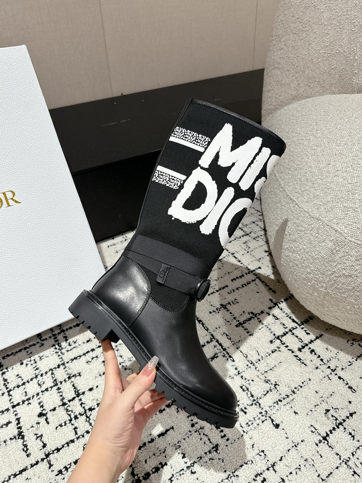 Women’s Mid-Calf Boots