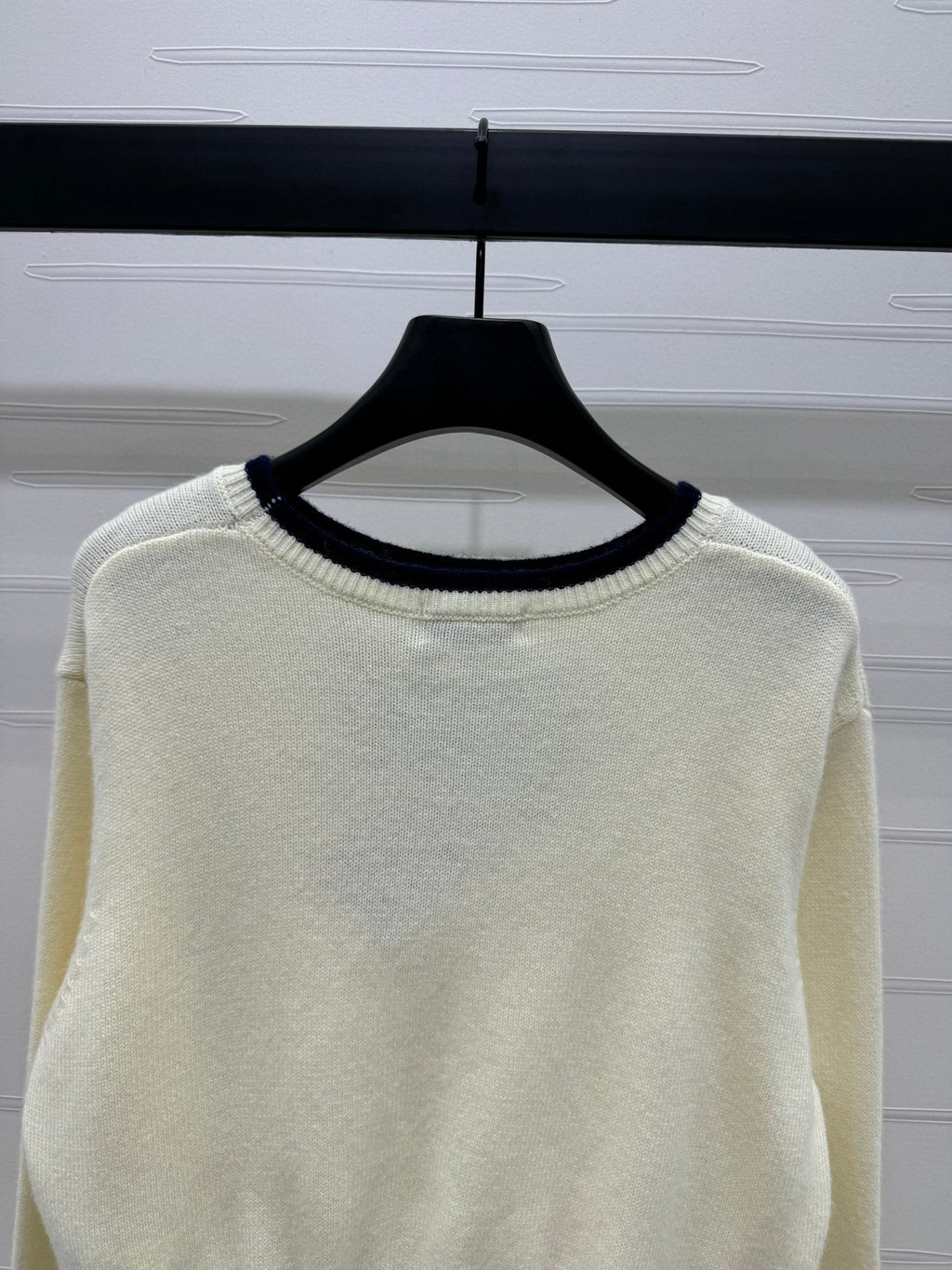 Contrast Knit Long-Sleeve Top