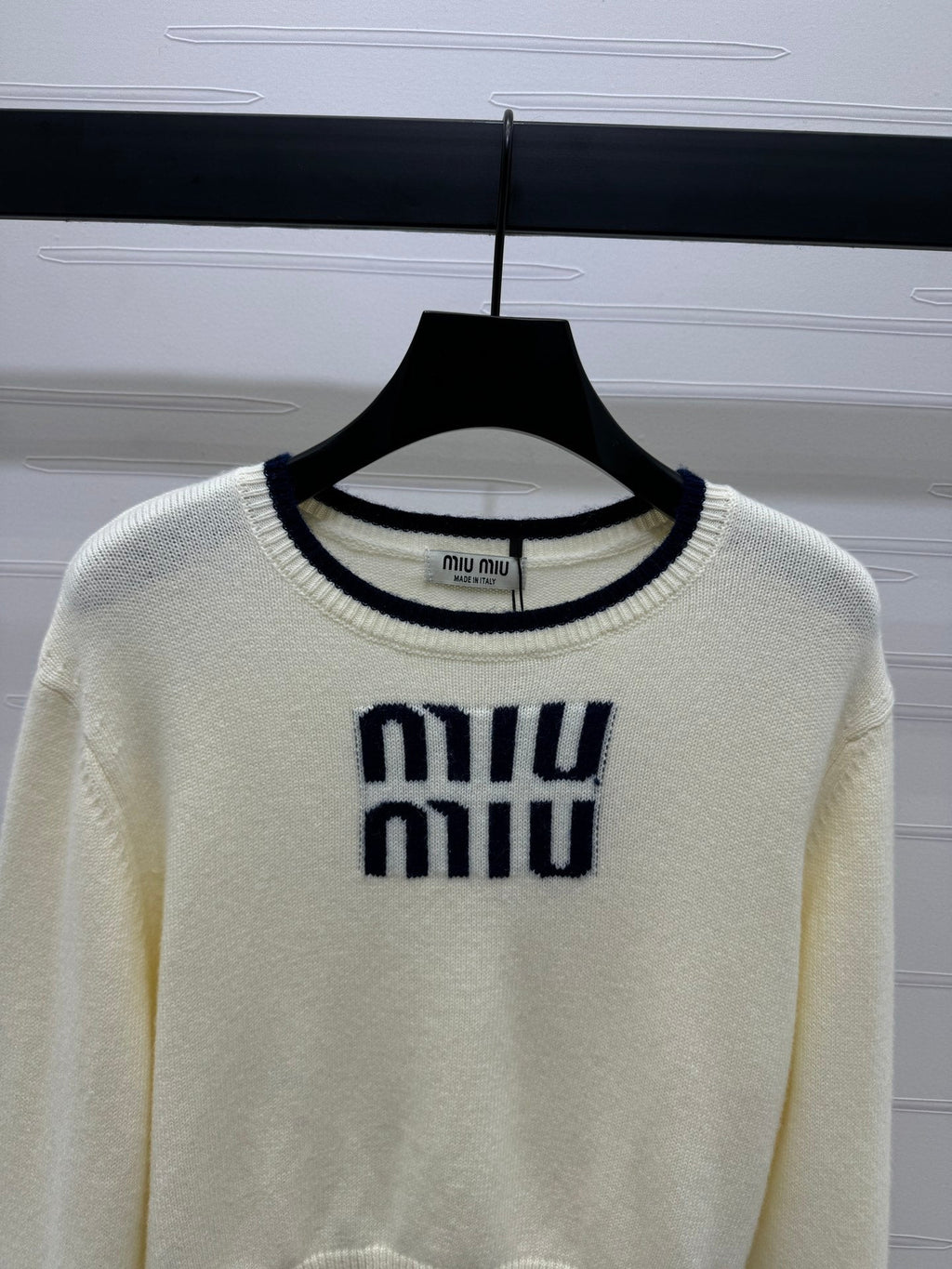 Contrast Knit Long-Sleeve Top