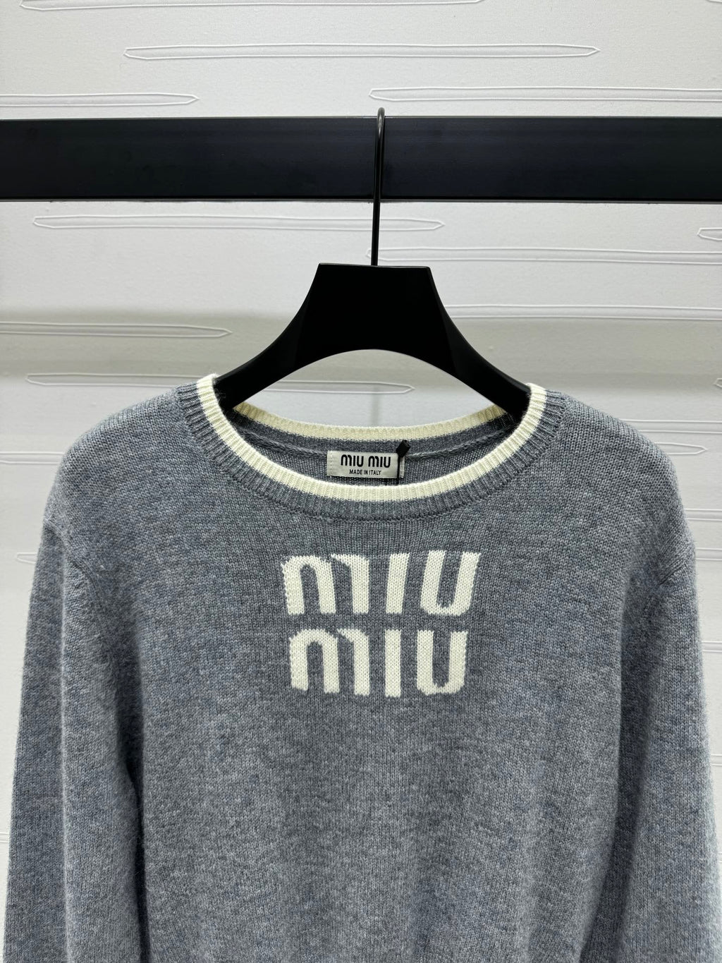 Contrast Knit Long-Sleeve Top