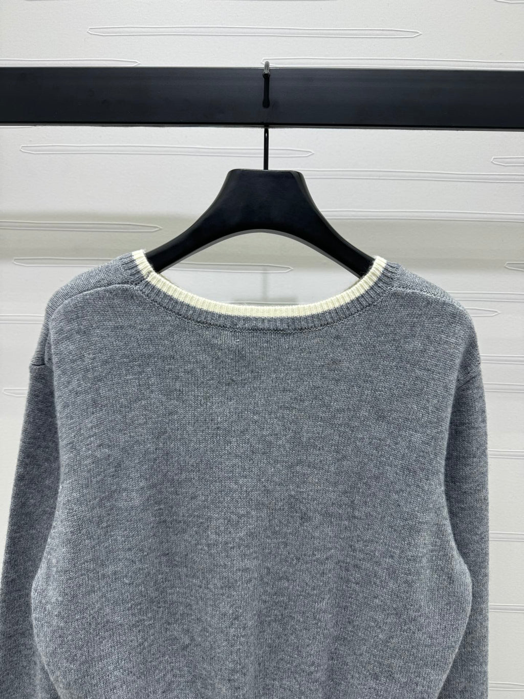 Contrast Knit Long-Sleeve Top