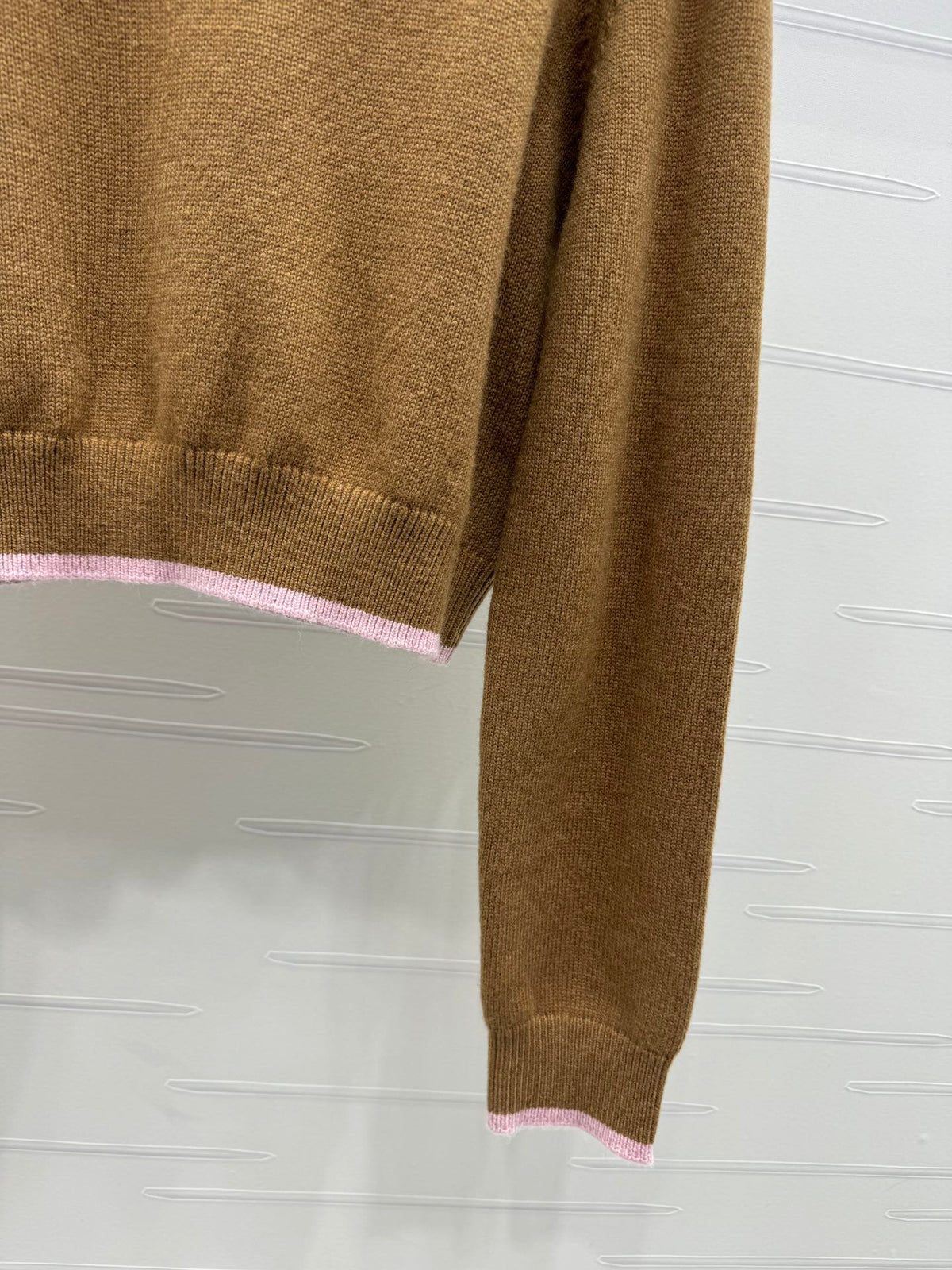 Contrast Knit Long-Sleeve Top