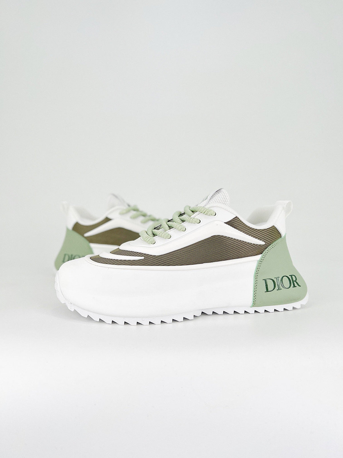 Casual Fashion Sneakers