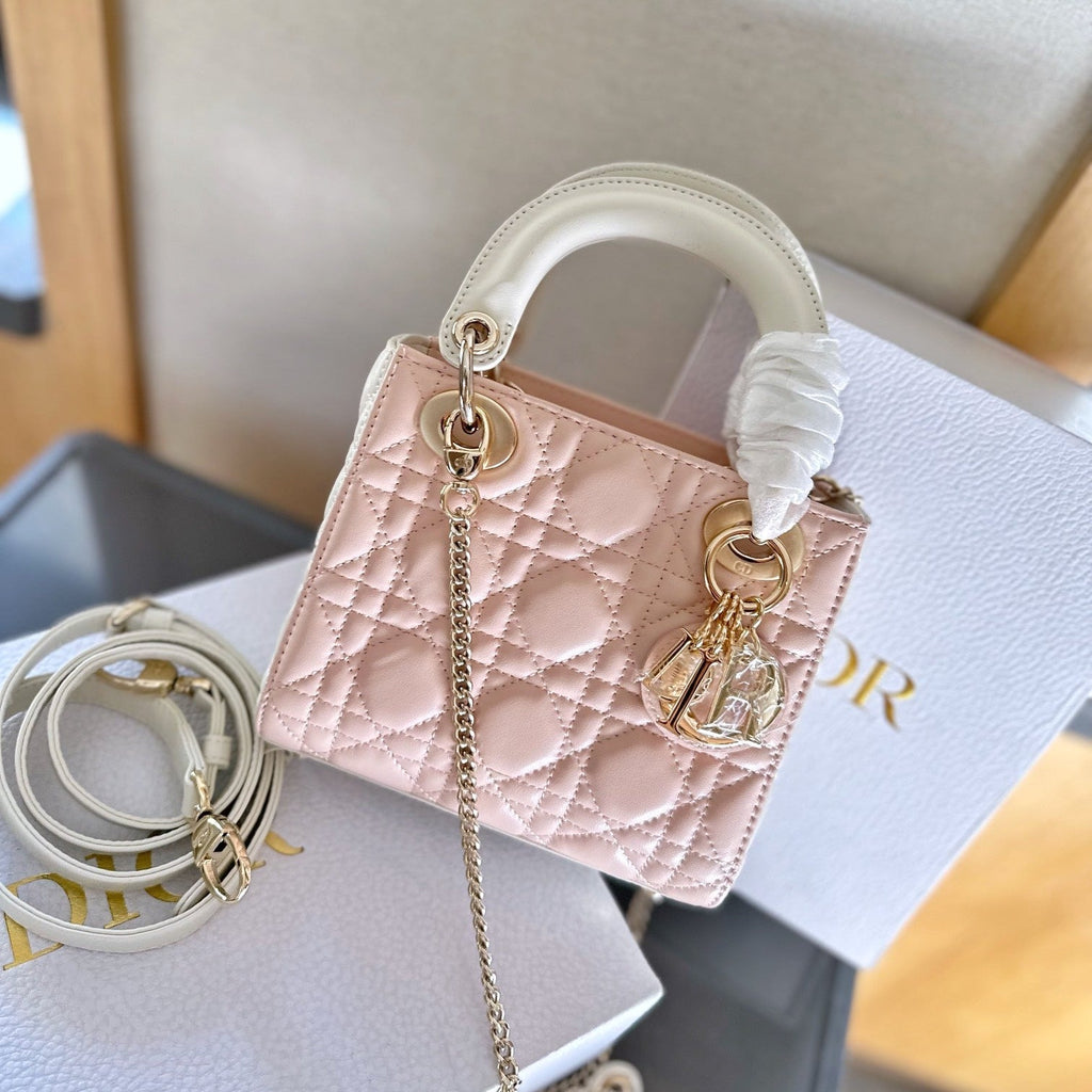 Princess Shoulder Bag