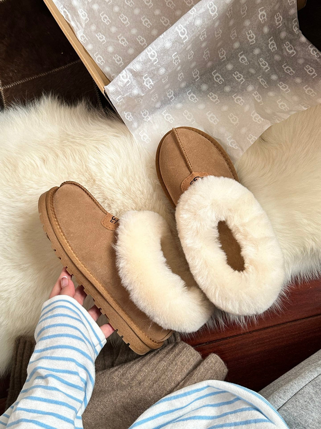 Women’s Low-Cut Shearling Boots