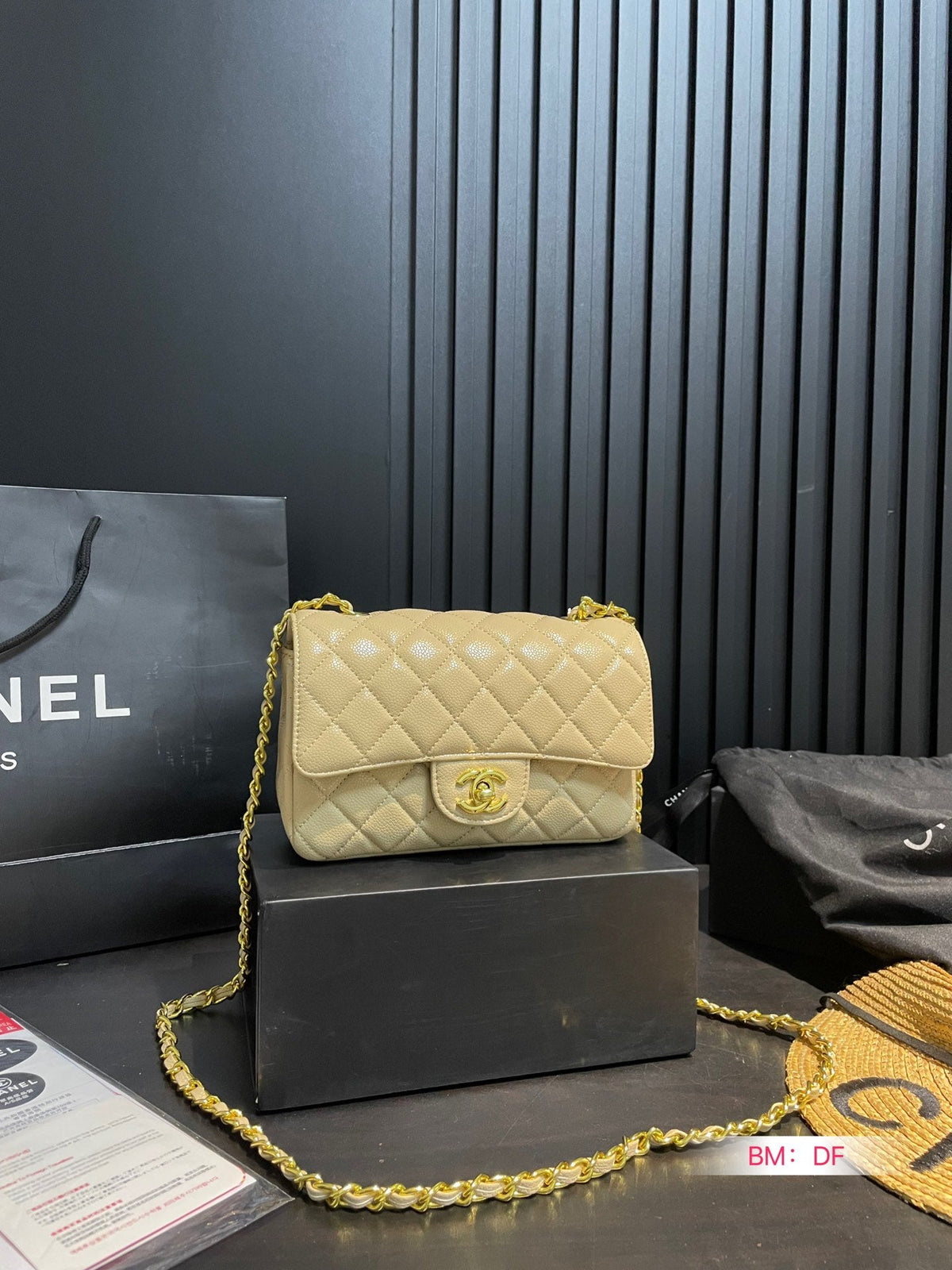 Classic CF Flap Bag