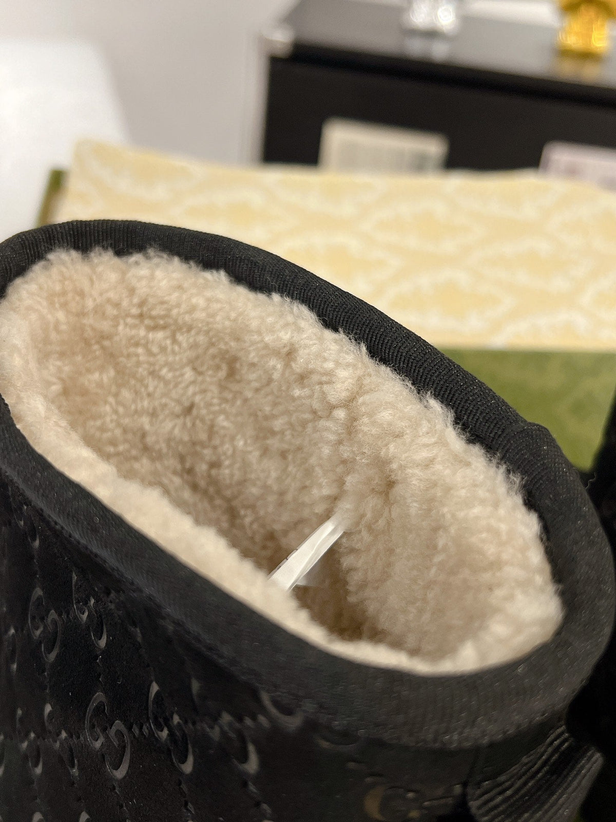 Women’s Shearling Snow Boots