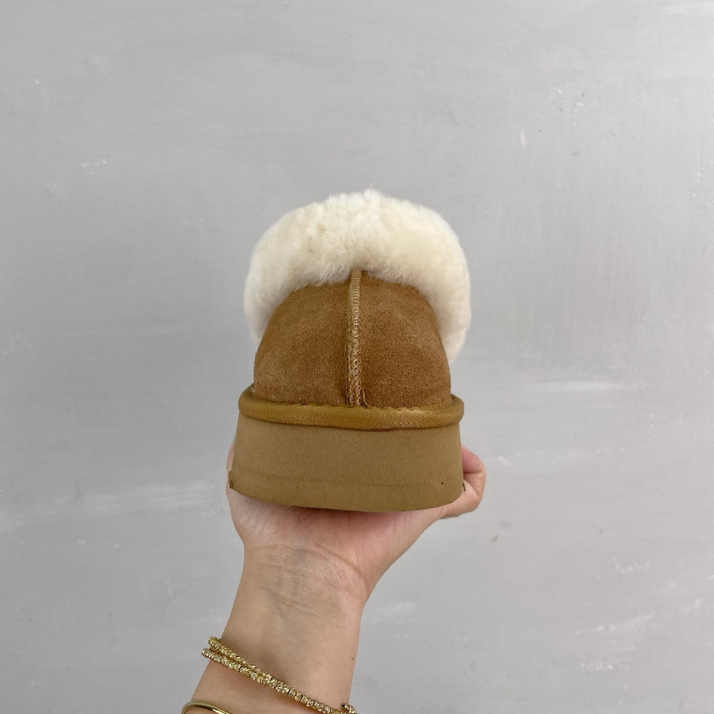 Women’s Thick-Sole Snow Slippers