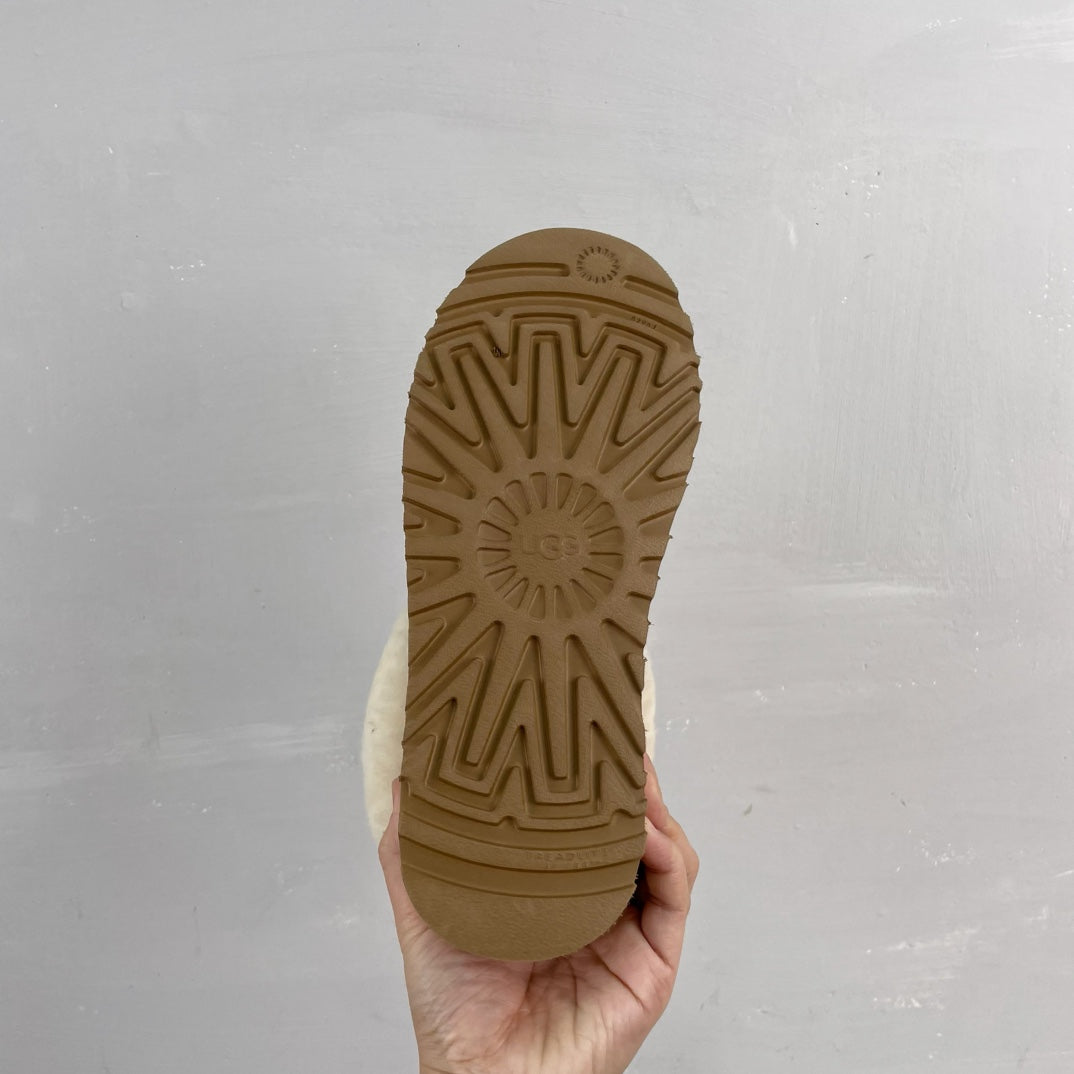 Women’s Low-Cut Snow Boots