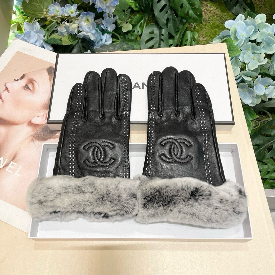 Luxury Sheepskin Gloves with Rabbit Fur Lining