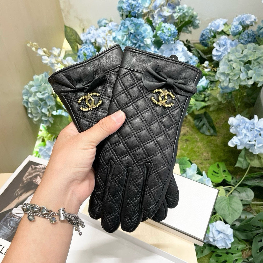 Premium Sheepskin Leather Gloves