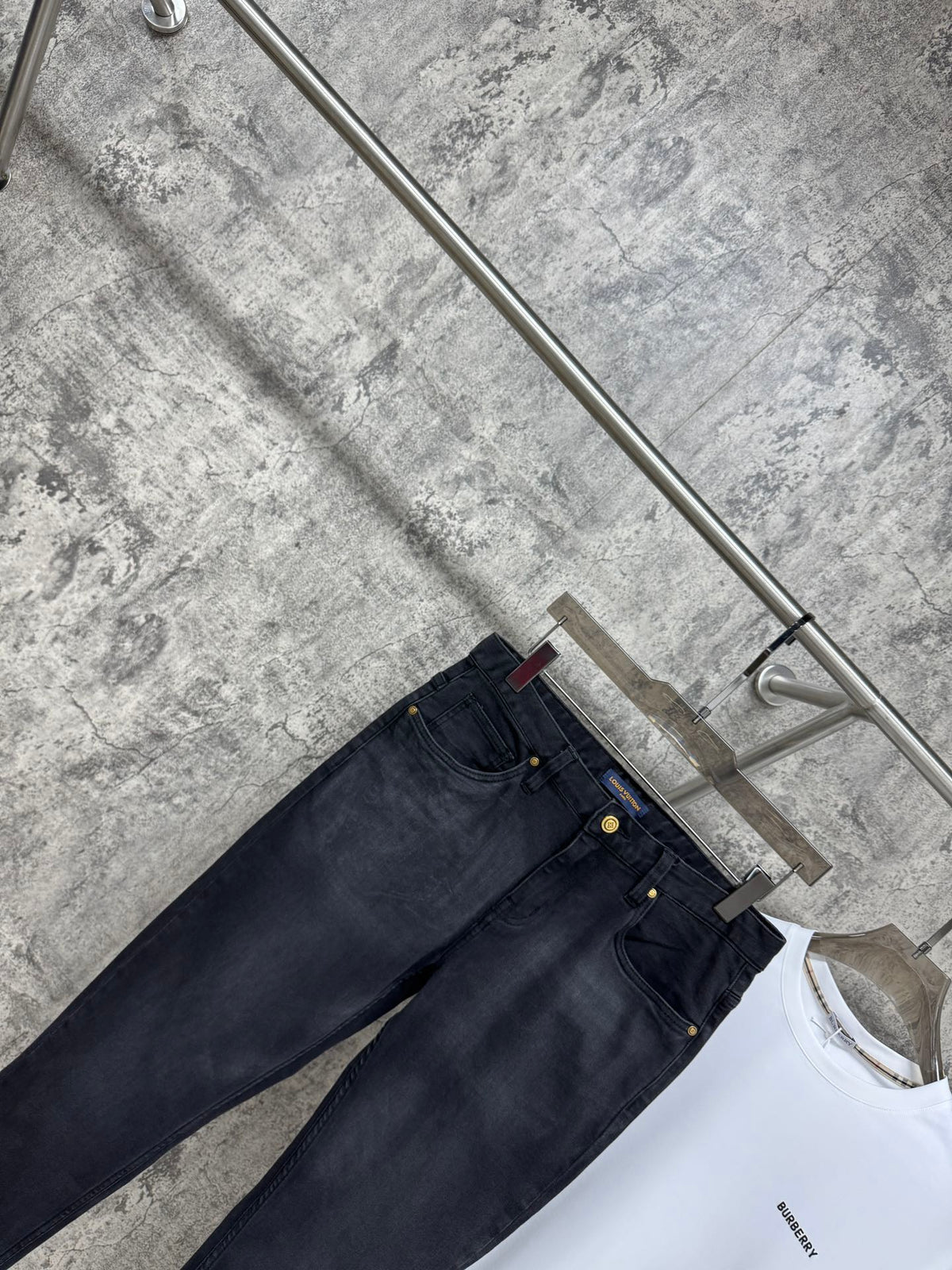 Men’s Slim-Fit Stretch Jeans