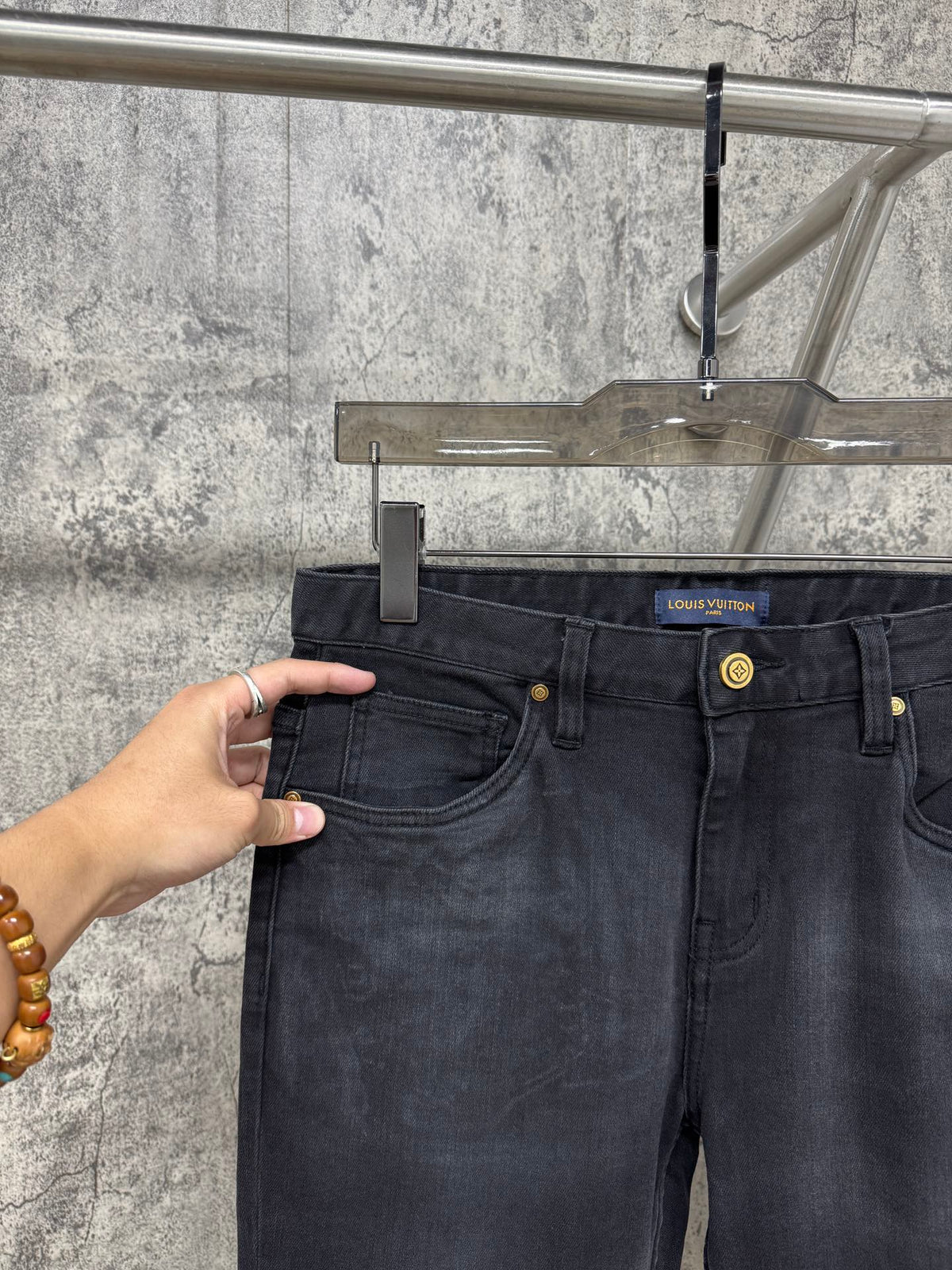 Men’s Slim-Fit Stretch Jeans