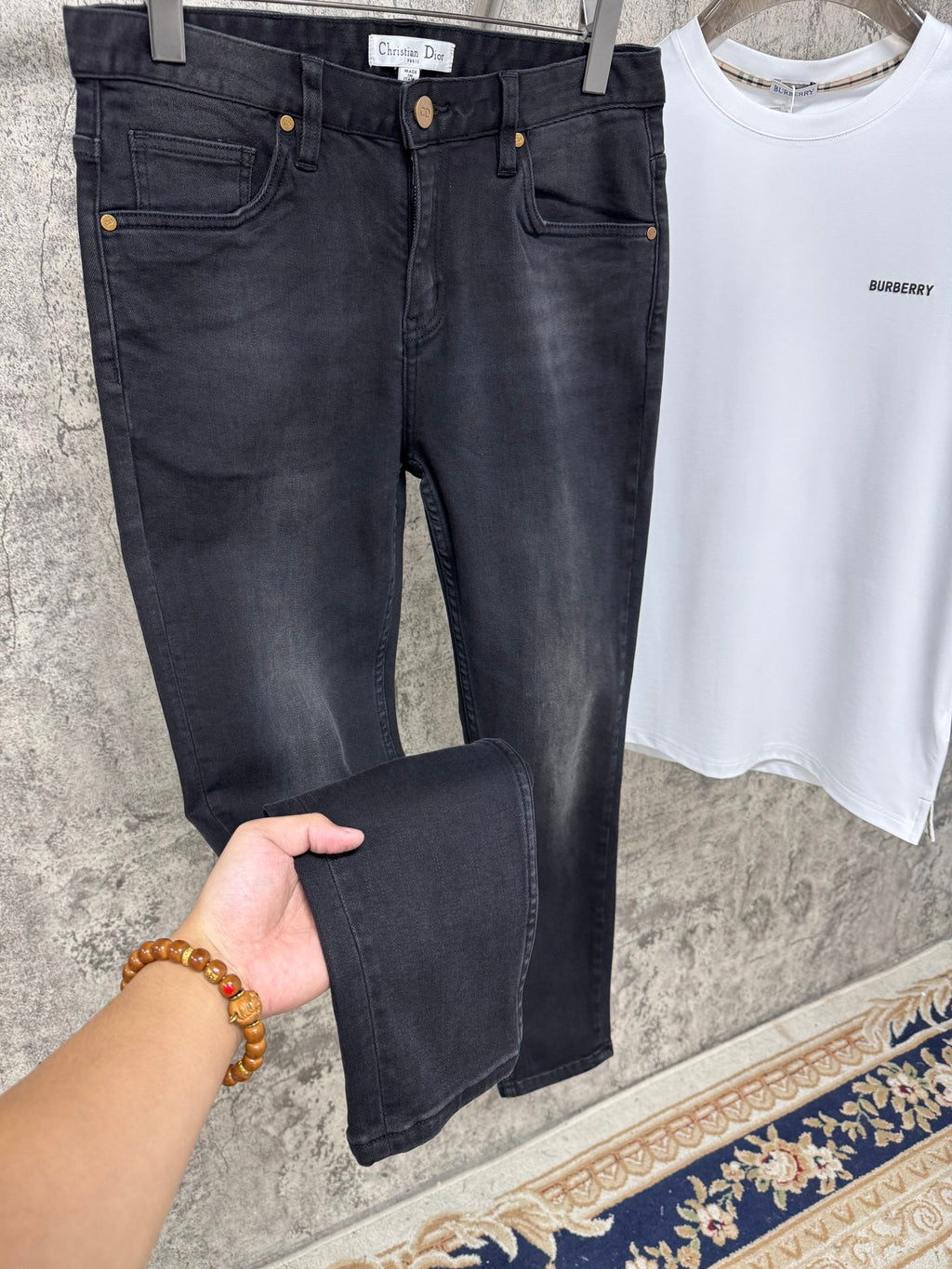 Men’s Slim-Fit Stretch Jeans