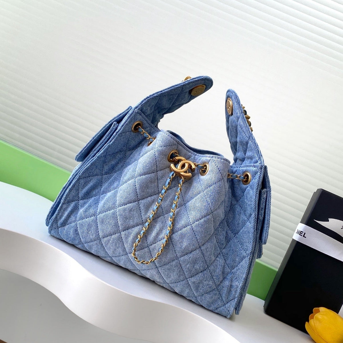 Retro Denim 25 Hobo Shoulder Bag – 30cm
