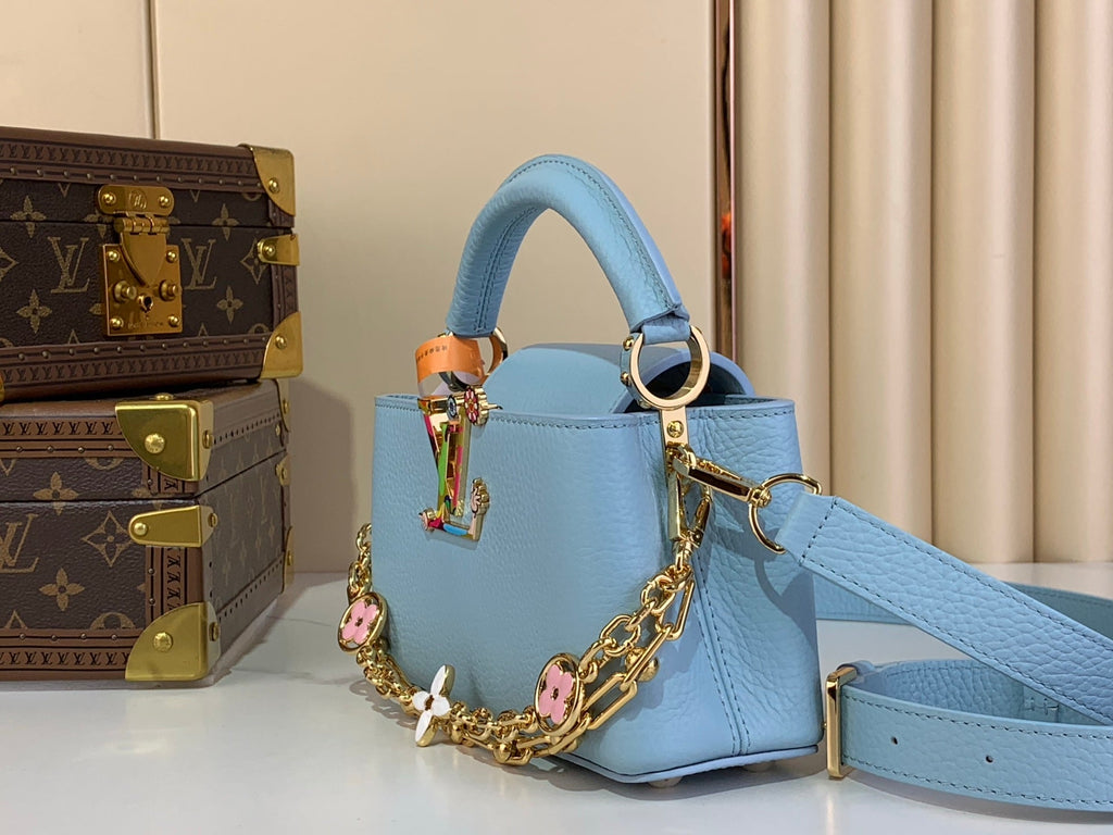 Capucines East West Mini Blue