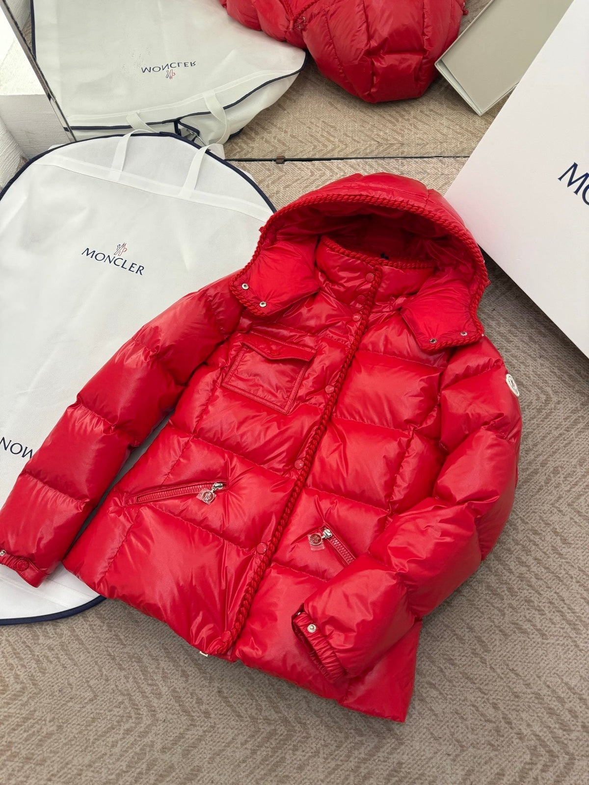 Glarein Hooded Down Jacket