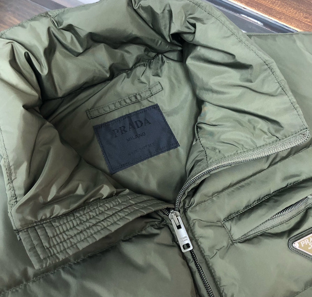 Classic Down Vest