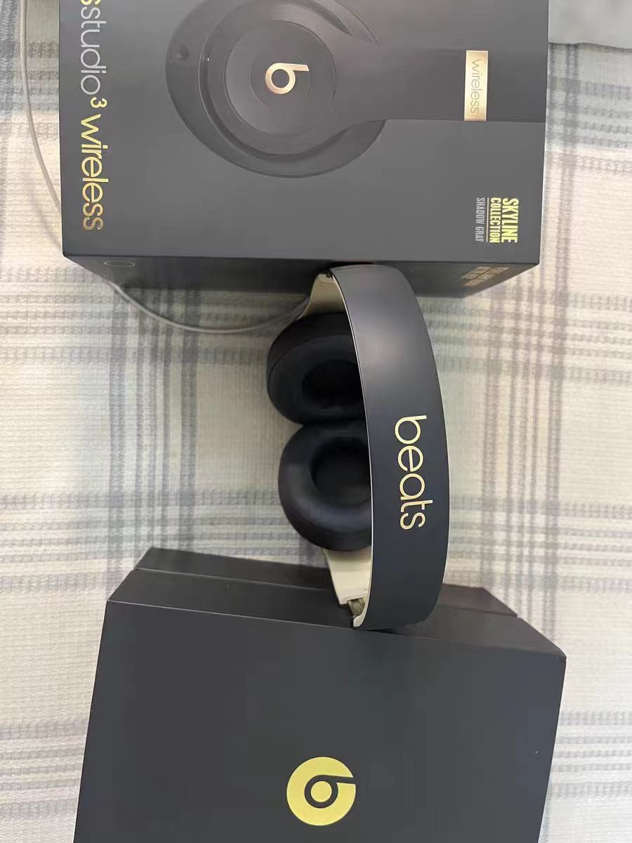 Wireless Over-Ear Headphones