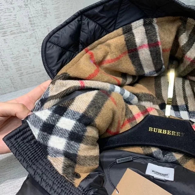 Women’s Hooded Vest