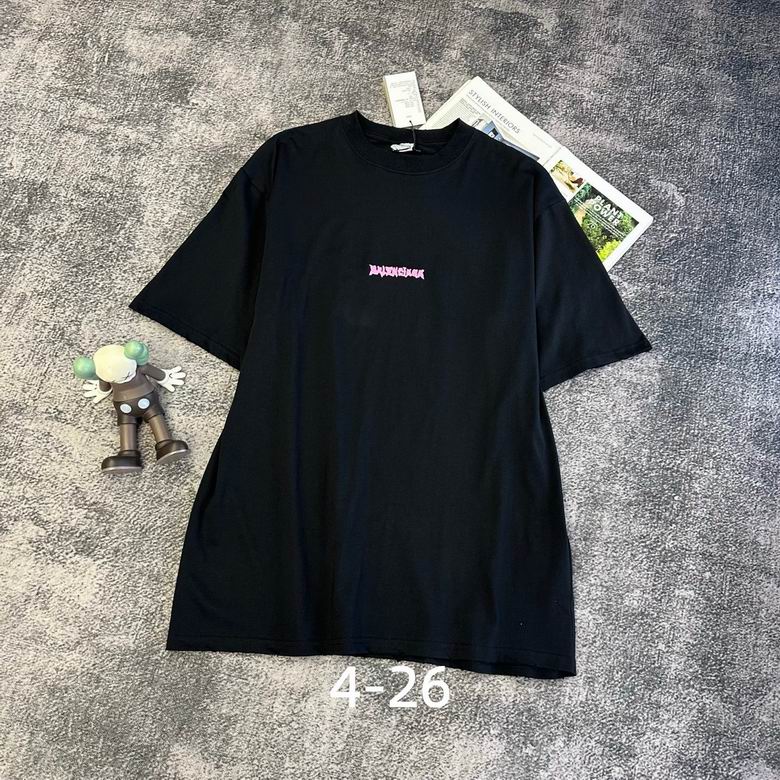 Rosewood Contrast Graphic T-Shirt