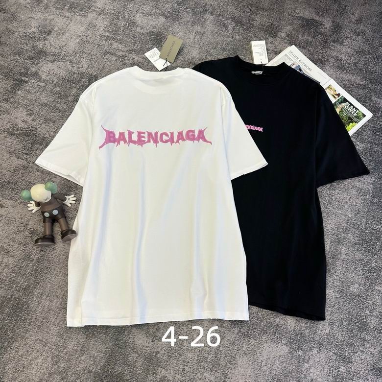 Rosewood Contrast Graphic T-Shirt